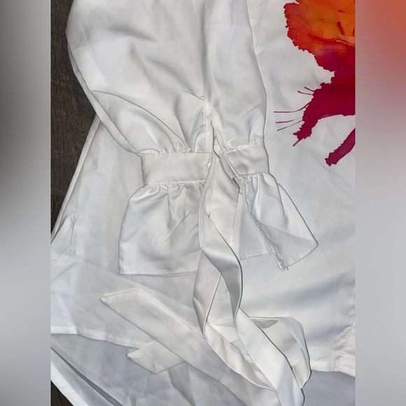 STYLEWE Women’s Button down blouse w/watercolor floral pattern & cuff sleeves - Picture 5 of 9